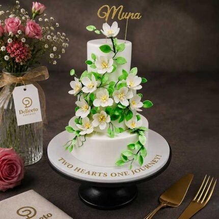 White Flowers Themed Wedding Cake